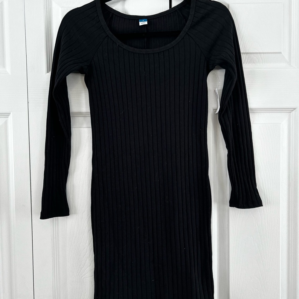 Old Navy Black Long Sleeve Dress